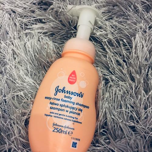 johnson & johnson szampon w piance