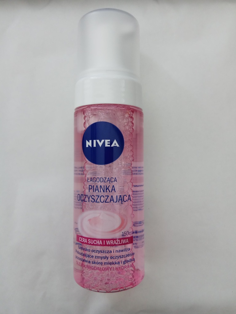 nivea pianka oczyszczająca do twarzy