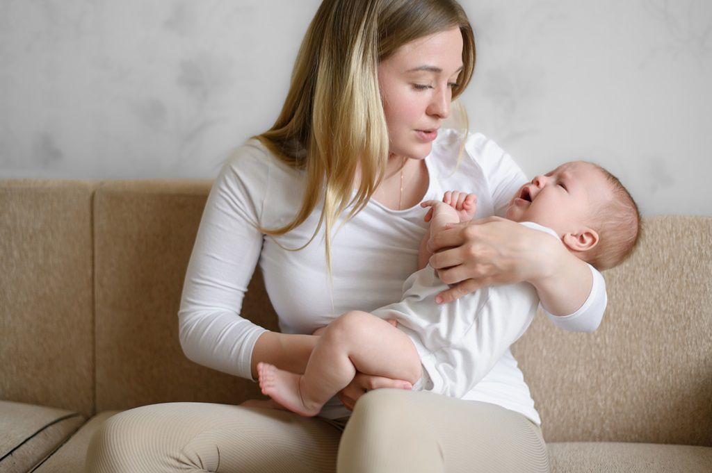 chce być traktowany jak dzidziuś i mieć pieluchy