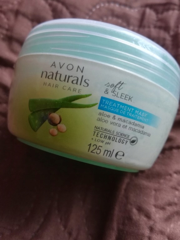 maska do włosów aloes i olejek makadamia avon