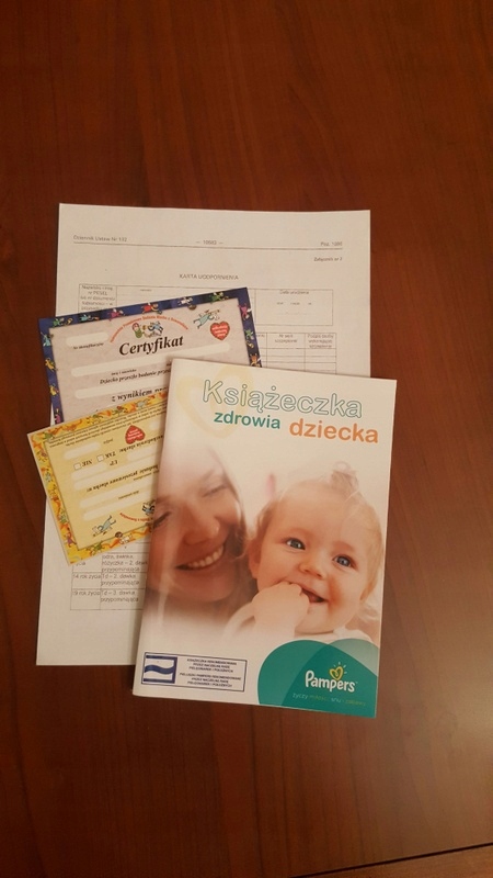 książeczka zdrowia pampers