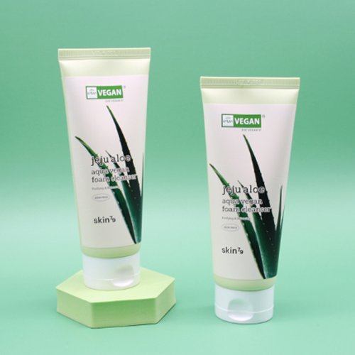 skin79 jeju aloe pianka myjąca do twarzy 150 ml