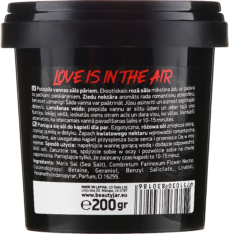 Beauty Jar „Love is in the air” – pieniąca się sól do kąpieli dla par 200g