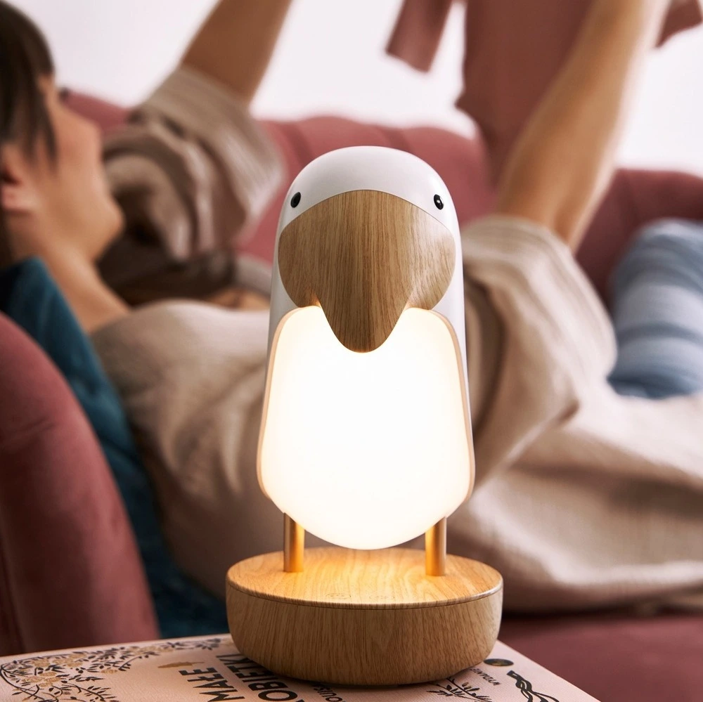 Drewniana lampka nocna Rabbit&Friends Bird z głośnikiem Bluetooth