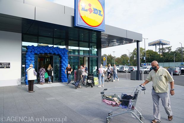 pieluchy lidl poznan